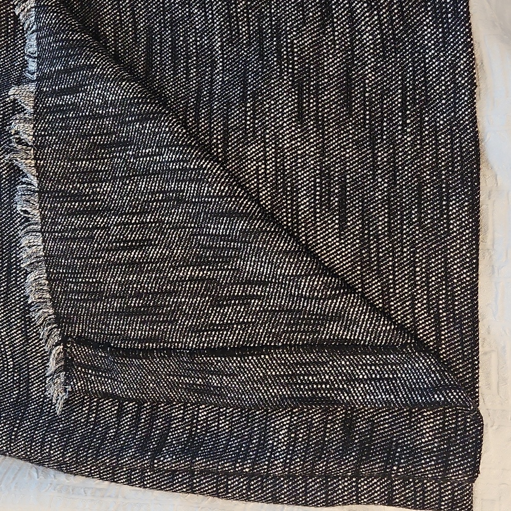 LOFT Heather Gray Faux Wrap Textured Weave Mini Skirt Fringed Trim Sz 8 - Picture 3 of 10